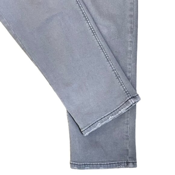 AMERICAN EAGLE Super Stretch X Gray Tomgirl Skinny Jeans - Size 00 Short - Picture 4 of 9